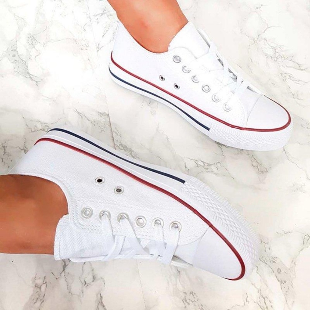 🆕️ Classic Canvas Sneakers